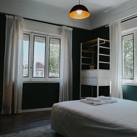 Five Seven Nine Apartment